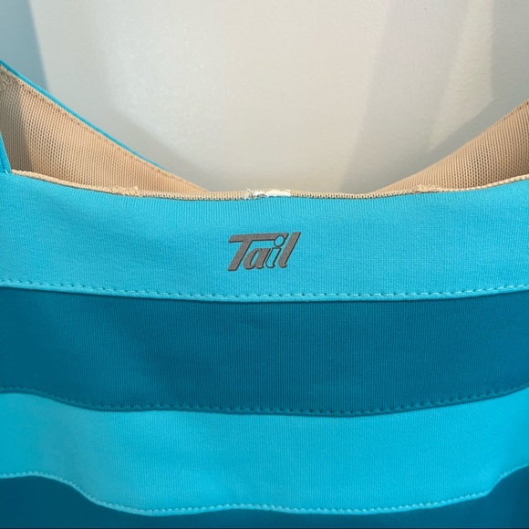 Tail Athleisure Swim Top Sz S - Picture 3 of 6